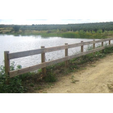 Vallado con tablas madera tratada Vallado con tablas madera tratada